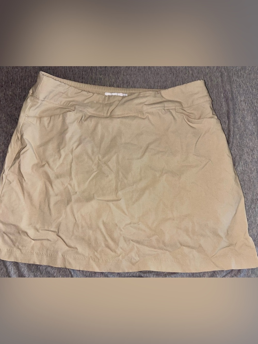 Lady Hagen Athletic Golf Skort in Tan